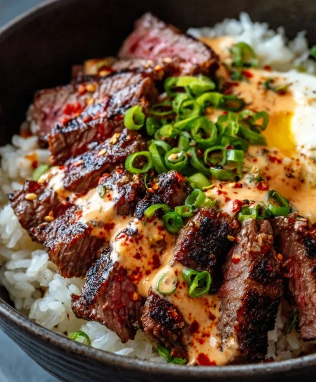 Korean BBQ Steak Rice Bowls with Spicy Cream Sauce