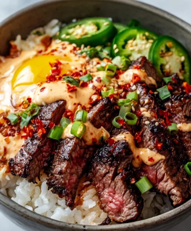 Korean BBQ Steak Rice Bowls with Spicy Cream Sauce